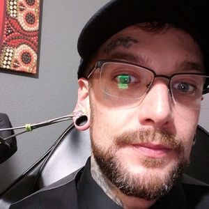 Meet your Posher, Bobby